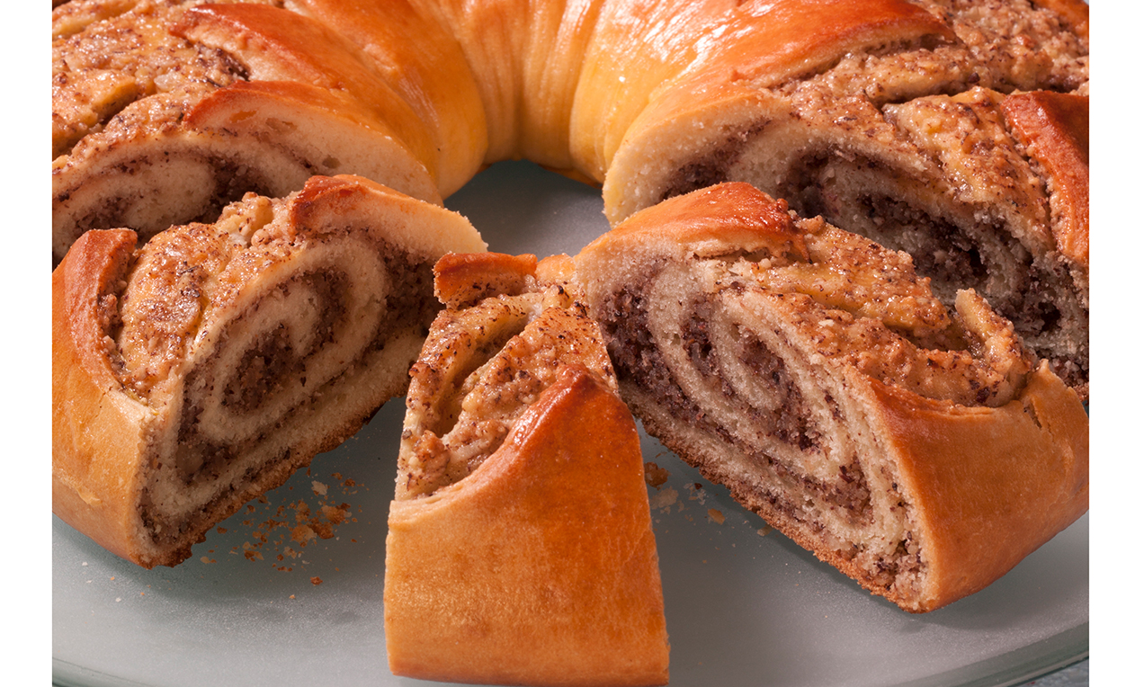 Nuss- oder Mandelkranz Rezept | Dr. Oetker Nuss- oder Mandelkranz Rezept | Dr. Oetker