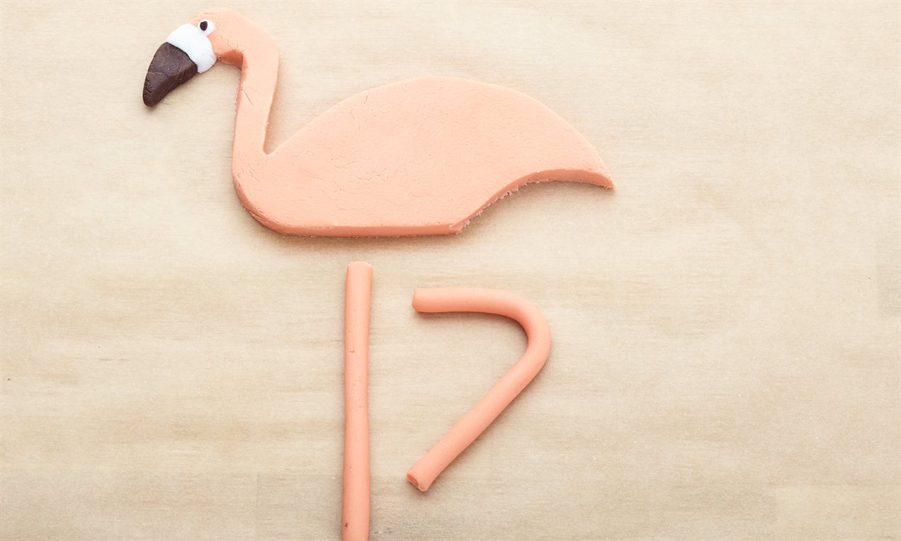 Picture - Fruchtige Flamingo-Torte Handling 5a.jpg