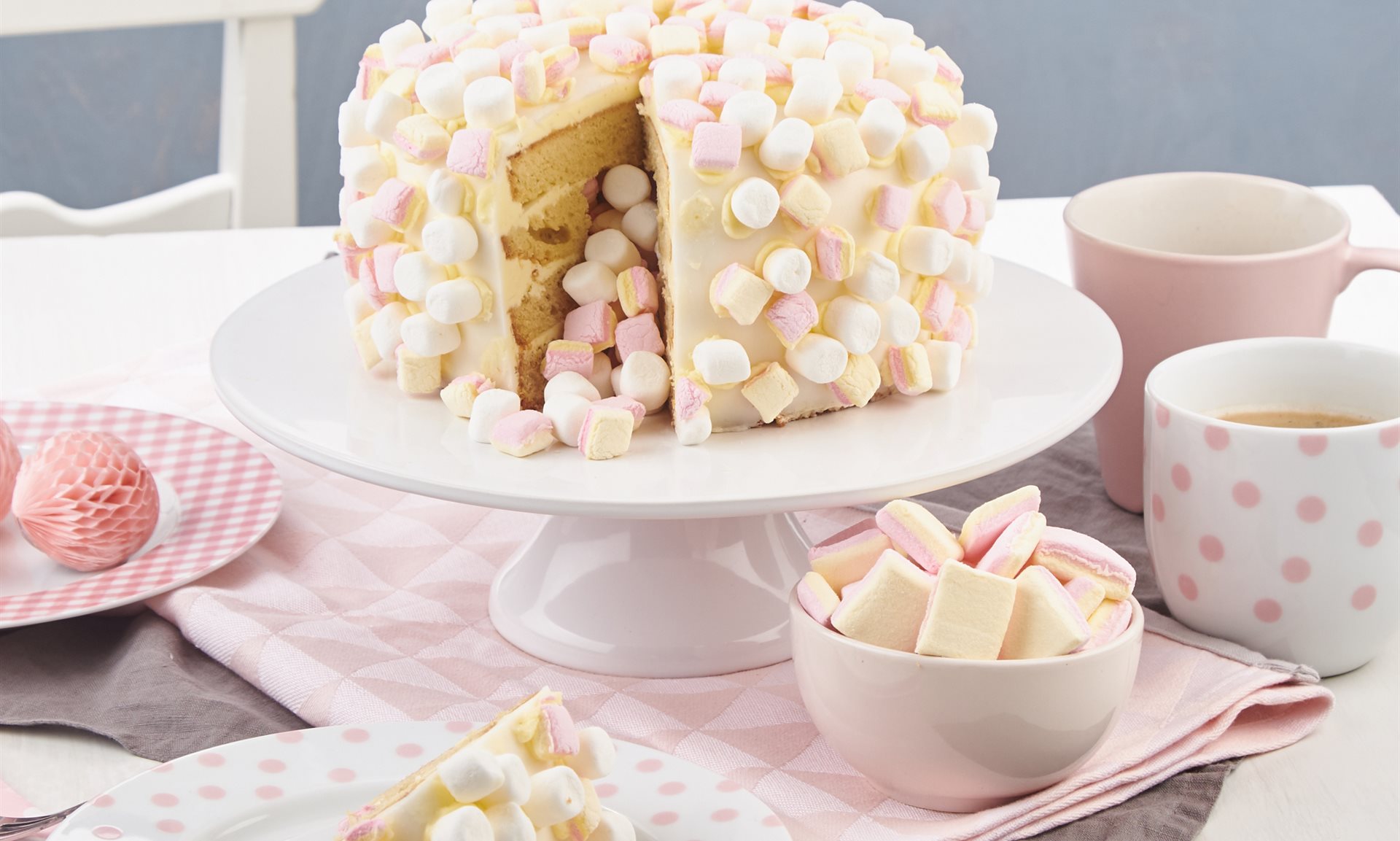 Marshmallow-Kuchen Rezept | Dr. Oetker