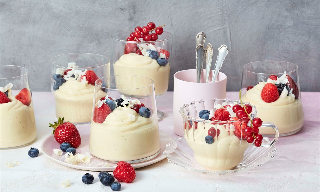 Weiße Mousse au chocolat Rezept | Dr. Oetker Weiße Mousse au chocolat Rezept | Dr. Oetker