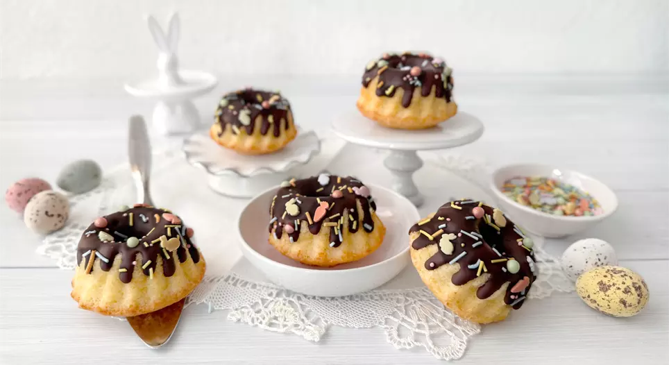 Mini-Gugelhupfe Eierlikör