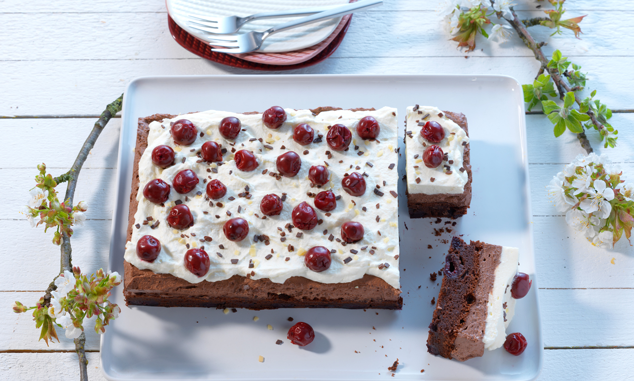 Schwarzwälder Schnitten Rezept | Dr. Oetker