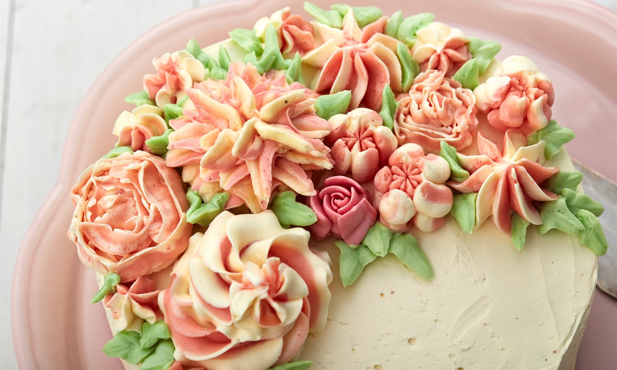 Zauberhafte Blüten-Torte QF 9121