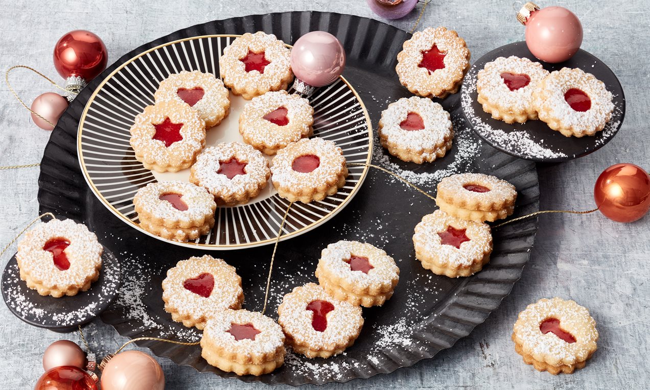 Weihnachts-Spitzbuben Rezept Dr. Oetker