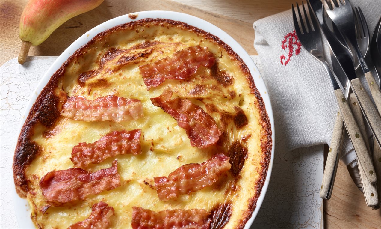 Kartoffel-Birne-Speck-Auflauf Rezept | Dr. Oetker Kartoffel-Birne-Speck-Auflauf Rezept | Dr. Oetker