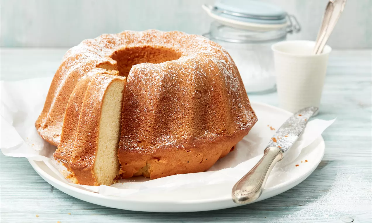Ein leichter und leckerer Kuchen mit einem Vanille-Aroma.
