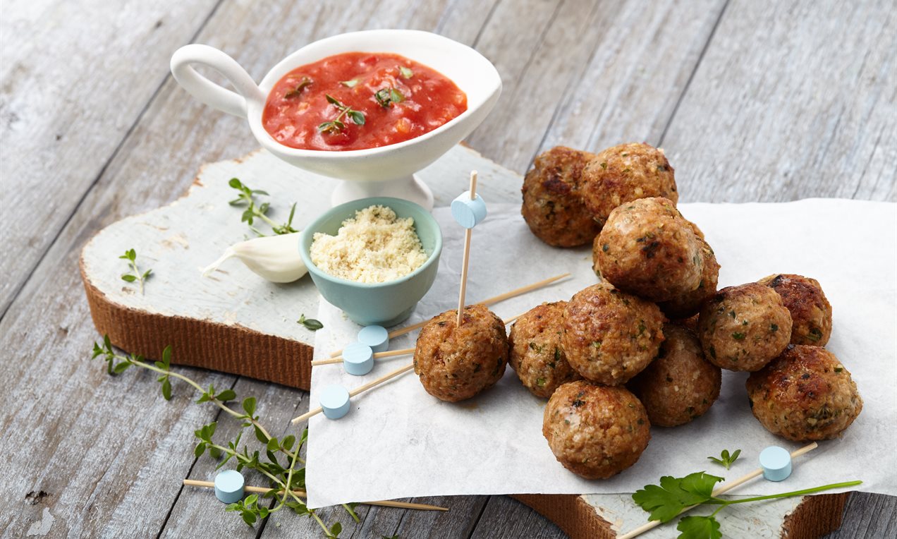 Hackbällchen in pikanter Tomatensoße Rezept | Dr. Oetker